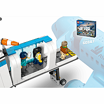 LEGO AIRPORT W PLANE