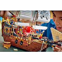LEGO ICONIC PIRATE SHIP