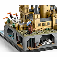 LEGO HOGWARTS CASTLE / GROUNDS