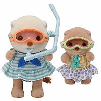 CC SEA OTTER SISTERS SPLASHY SNORKEL SET--CALICO CRITTERS