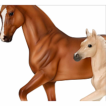 BREYER Power & Precision Horse & Foal Set 