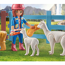 PM HORSE STALL AMELIA WHISPER