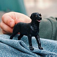 SCHLEICH BLACK LAB FEMALE