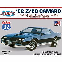 MODEL KIT 1982 CHEVY CAMARO