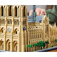 LEGO NOTRE DAME DE PARIS