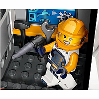 LEGO MODULAR SPACE STATION