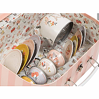 SUITCASE TEA PARTY PARISIENNES