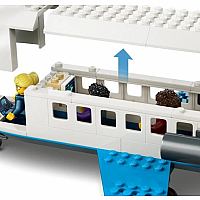 LEGO PASSENGER JET