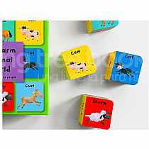 MY FARM ANIMAL WORLD  - Elizabeth Golding, Amanda Gulliver