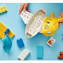 DUPLO FIRST DAY AT THE AIRPORT