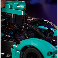 LEGO ASTON MARTIN VALKYRIE