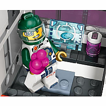 LEGO MODULAR SPACE STATION
