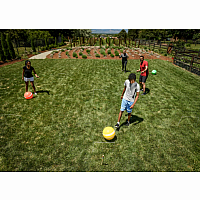 WICKET KICK GIANT KICK CROQUET
