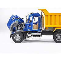 MACK Granite Dump Truck