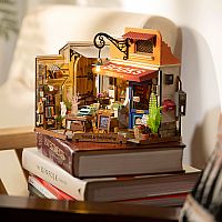 DIY CORNER BOOKSHOP