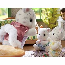 CC SNOW LEOPARD FAMILY--CALICO CRITTERS