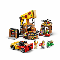 LEGO PIZZA DELIVERY EXPERIENCE