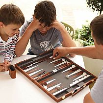 BACKGAMMON 15" BROWN/WHITE