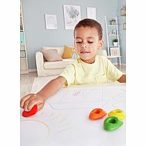 EASY GRIP CRAYONS