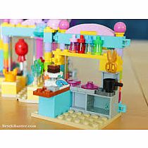 LEGO HEARTLAKE CANDY STORE