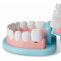 SUPER SMILE DENTIST PLAY SET