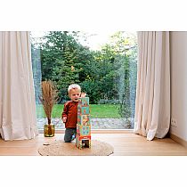 Stacking Tower On the Road Vehicles