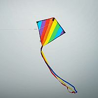 RAINBOW STRIPE 18" DIAMOND KITE
