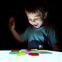 LIGHT LEARNING ROCKS