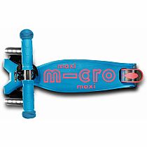 MAXI DLX SCOOTER LED AQUA