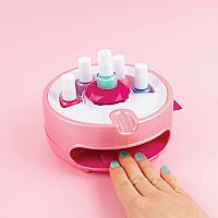 LIGHT MAGIC NAIL STUDIO