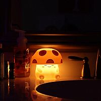 MUSHI MUSHROOM LIGHT