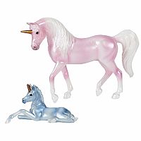 BREYER UNICORN CARRIAGE W FOAL