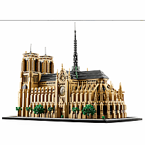 LEGO NOTRE DAME DE PARIS