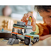 LEGO OFF-ROAD 4X4 MOUNTN TRUCK