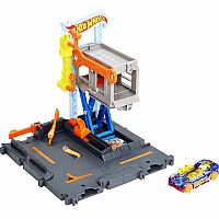 HOT WHEELS DOWNTOWN PLAYSET