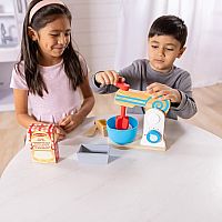 MAKE-A-CAKE WOODEN MIXER SET