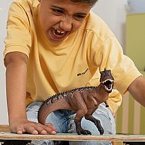 SCHLEICH GIGANTOSAURUS ORANGE