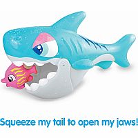 SPLISH N SPLASH CHOMPING SHARK