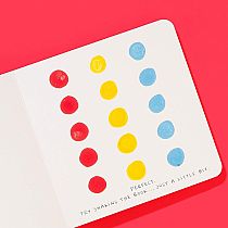 PRESS HERE BOARD BOOK-- HENRE TULLET