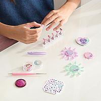 EVERYTHING BLING NAIL STYLING SET