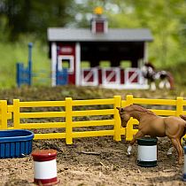 Stablemates Red Stable Set with Two Horses