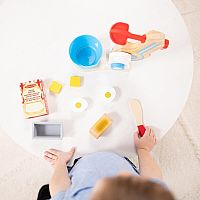MAKE-A-CAKE WOODEN MIXER SET