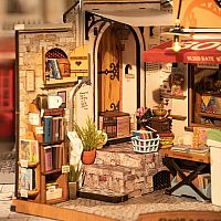 DIY CORNER BOOKSHOP