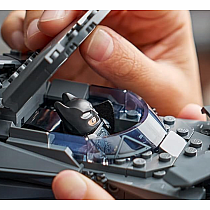 LEGO BATMAN/SPR MAN  BATMOBILE