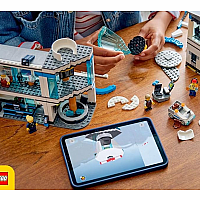 LEGO AIRPORT W PLANE