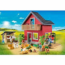 PM FARMHOUSE W OUTDOOR AREA