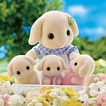 CC FLORA RABBIT FAMILY--CALICO CRITTERS