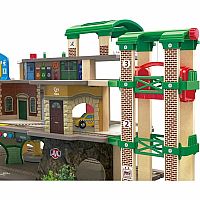 MULTI LEVEL RAILWAY CITY SET