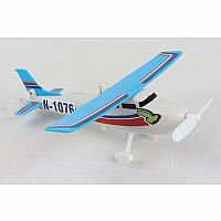 FLYING SKYHAWK ON STRING
