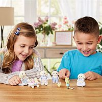 CC FLORA RABBIT FAMILY--CALICO CRITTERS